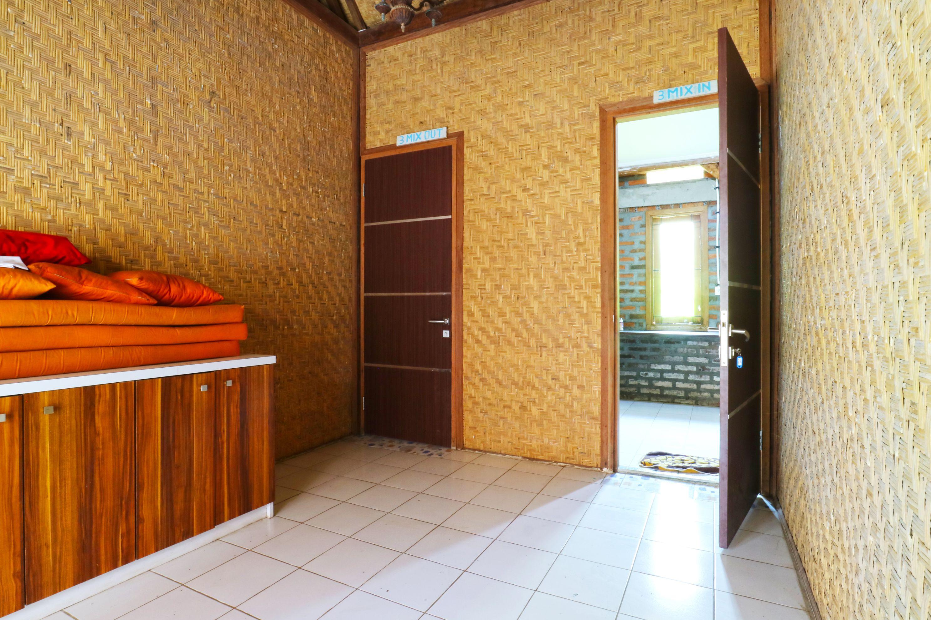 Indopurejoy House - Komala Indah Cottages Kuta  Exterior photo