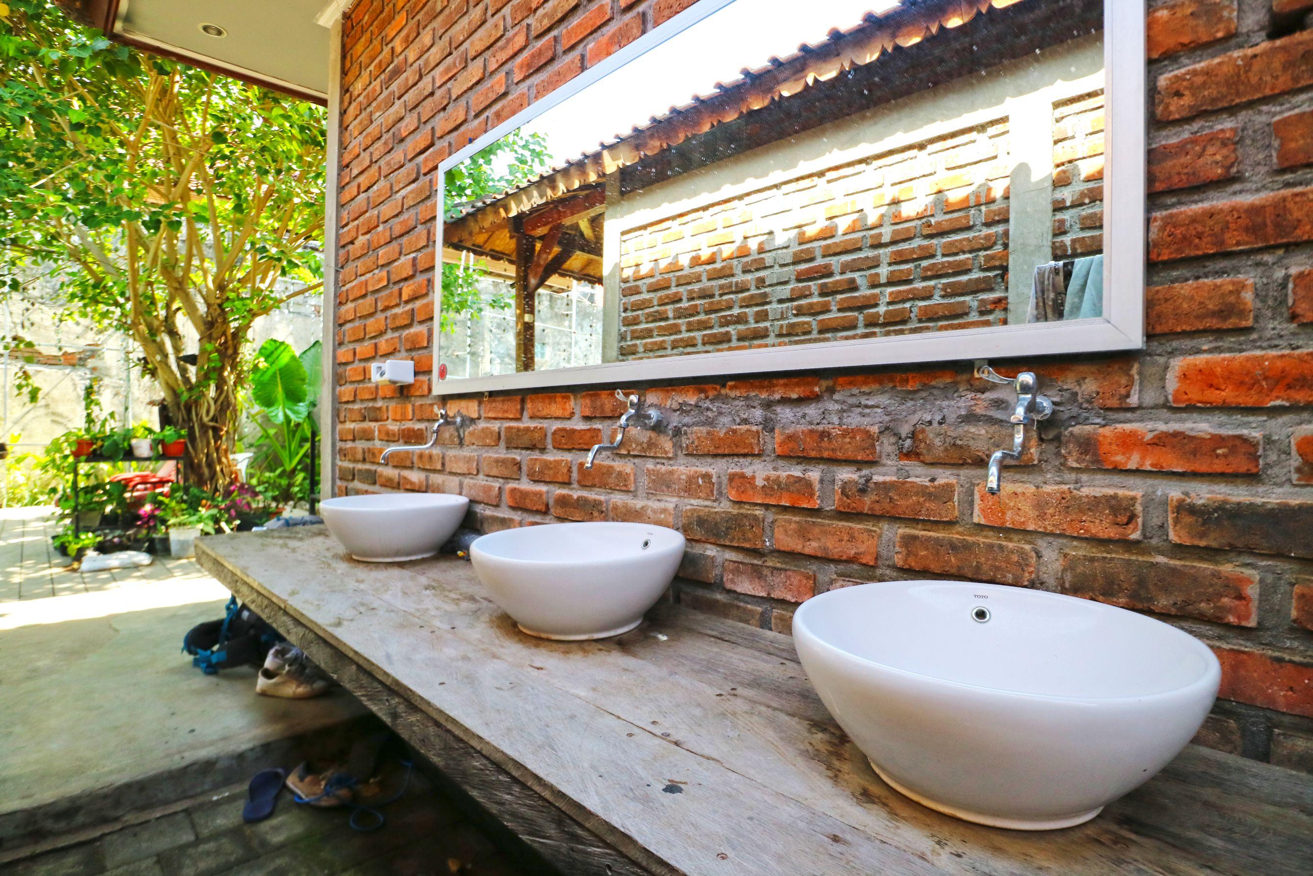 Indopurejoy House - Komala Indah Cottages Kuta  Exterior photo